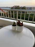 Apartment with a view of the sea Apartment with a view of the sea