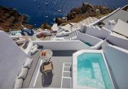 Top Oia