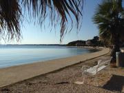 Aurelia Apartments, Vir