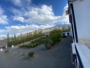 Top Leh