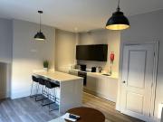 Top Altrincham