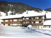 Appartement calme 4 pers, pied des pistes avec parking - FR-1-342-160