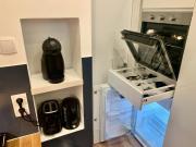 Adele Blue Danube (10 min to Center)