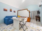 Casa Mariarosa - Seaside Apartment with Balcony