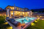 Top Cres