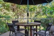 Top Hyams Beach