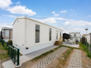 Le Boucanier - Omheinde stacaravan aan zee