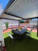 GATU PREMIUM La Casa del Arco con wifi, aire acc, terraza ," Preferente mayores de 21 años y familias "