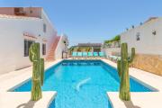 Villa Carolima - Heated Pool