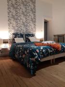 Grande maison de ville entre terre et mer