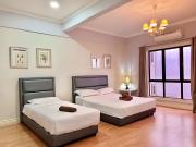 5 BEDROOMS PENTHOUSE VACATION HOME MARINA COURT KOTA KINABALU 15pax