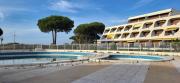 Une Escale en bord de Plage avec piscine et jardins Une Escale en bord de Plage avec piscine et jardins
