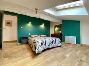 LAigle dor - Vue cité médiévale