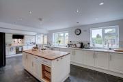 Norfolk Luxe Beach House Sleeps 8 Dog friendly