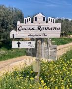 Top Cuevas del Campo