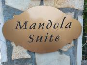 Mandola suite
