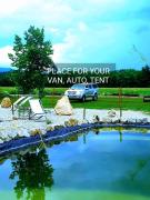 Camp Garden Park-Empty Pitches and Glamping Tents
