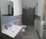 Top Noto