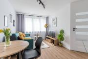 Uroczy apartament 2 pokoje - 10 min do morza!