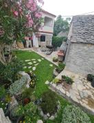 Holiday Home Little Heaven Holiday Home Little Heaven