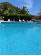MARICAMPO Monolocale con piscina e parcheggio