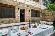 Vasilis Home - 5 Min from the City Ceter