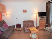 Grand studio familial au pied des pistes avec balcon - FR-1-573-64