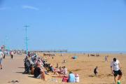 Caravan - Sleeps 4 - Parking - 10Mins To Beach