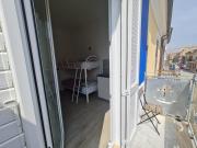 Dormi da me sul mare