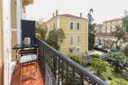Modern apartment with 3 bedrooms balcony communal garden and AC- Benakey