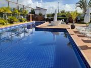 Sol, mar e natureza perto de você.