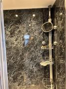 Unique one bedroom guest house with free parking