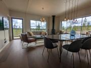 Poolorama Lodge - with magnificent mountain view