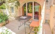 1 Bedroom Stunning Apartment In Nyons 1 Bedroom Stunning Apartment In Nyons