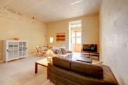 Stylish 2BR Apt in Valletta by Buena Vista