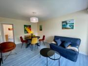 Quiberon - Appartement T2 - 50m² - Plein centre, proche plage, parking privé, loggia sud - FR-1-478-218