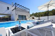 Luxury Villa Cor Mare with Pool
