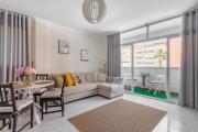 Tic Tac 13 Family apartment with pool view