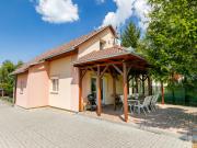 Holiday Home Pear Trees by Interhome