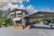 Top Mariposa