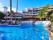 "MINI GOLF ESTUDIO" Terraza privada y piscina