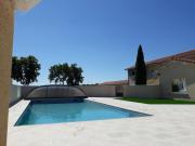 Gîte moderne avec piscine partagée et terrasse ombragée - FR-1-496-236