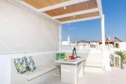 5 Star Residence 3Bdr, 2Bth, Roofdeck, Naxos Town