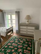 La Maison de Leontine La Maison de Leontine