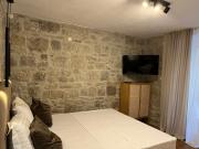 La Taberna La Taberna