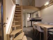 Studio rénové avec mezzanine – Centre Val-dIsère - FR-1-518-123