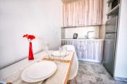 Charming Studio Sea View 2 min of the beach near Monaco