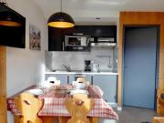 Studio rénové avec balcon, proche des pistes, 3 pers, non fumeur - FR-1-344-933 Studio rénové avec balcon, proche des pistes, 3 pers, non fumeur - FR-1-344-933
