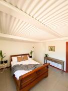 Peacehaven Shack on the Irwin Inlet