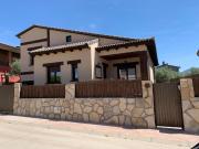 Top Sotillo de la Adrada